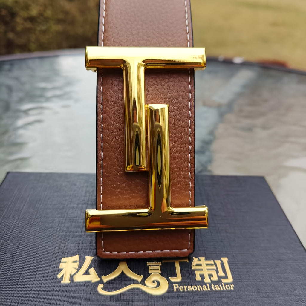 A Gift Box Containing a Reversible Belt for Couples, Featuring a Smooth 1.5inch Buckle
